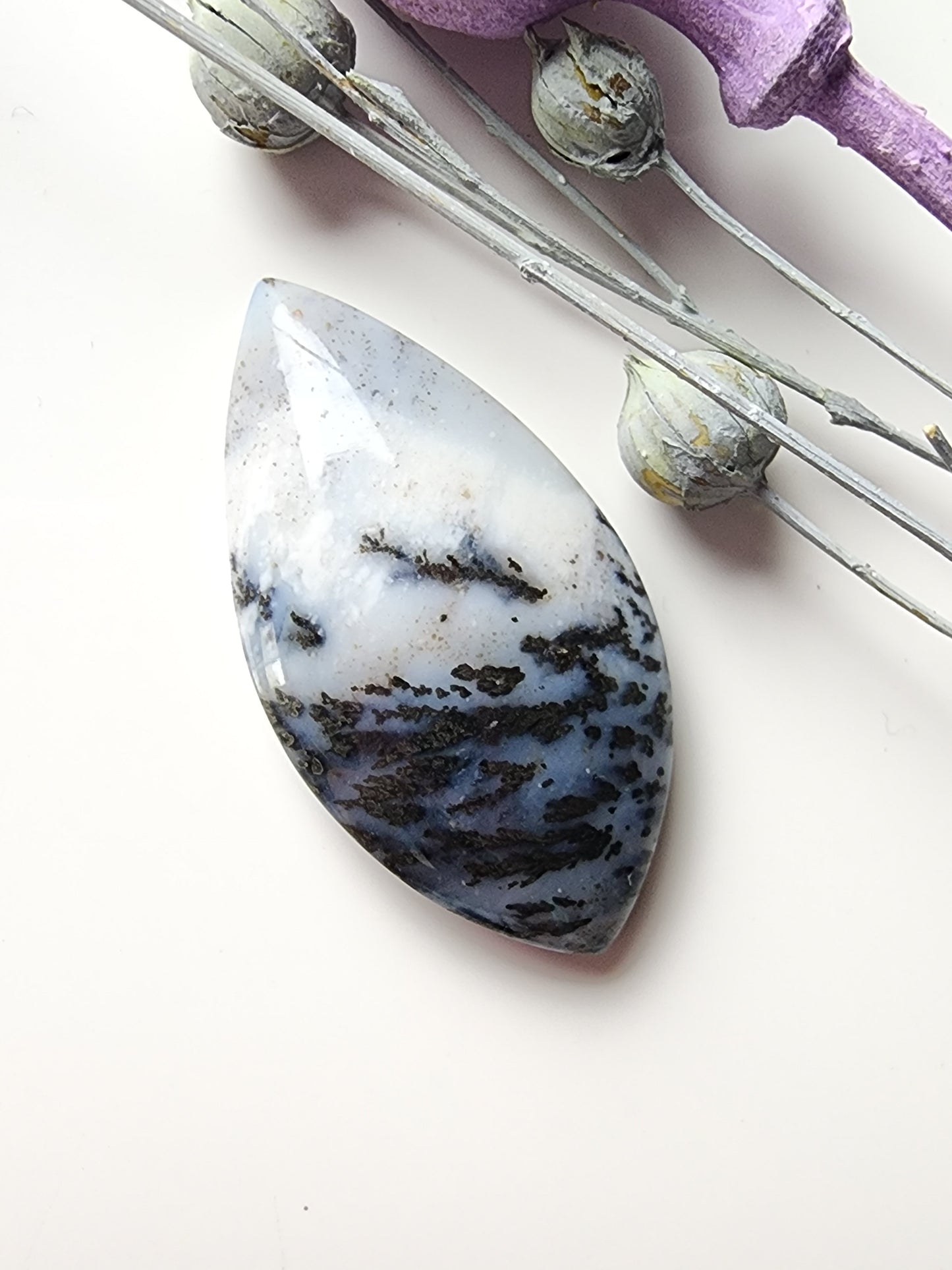 Medicine bow plume agate