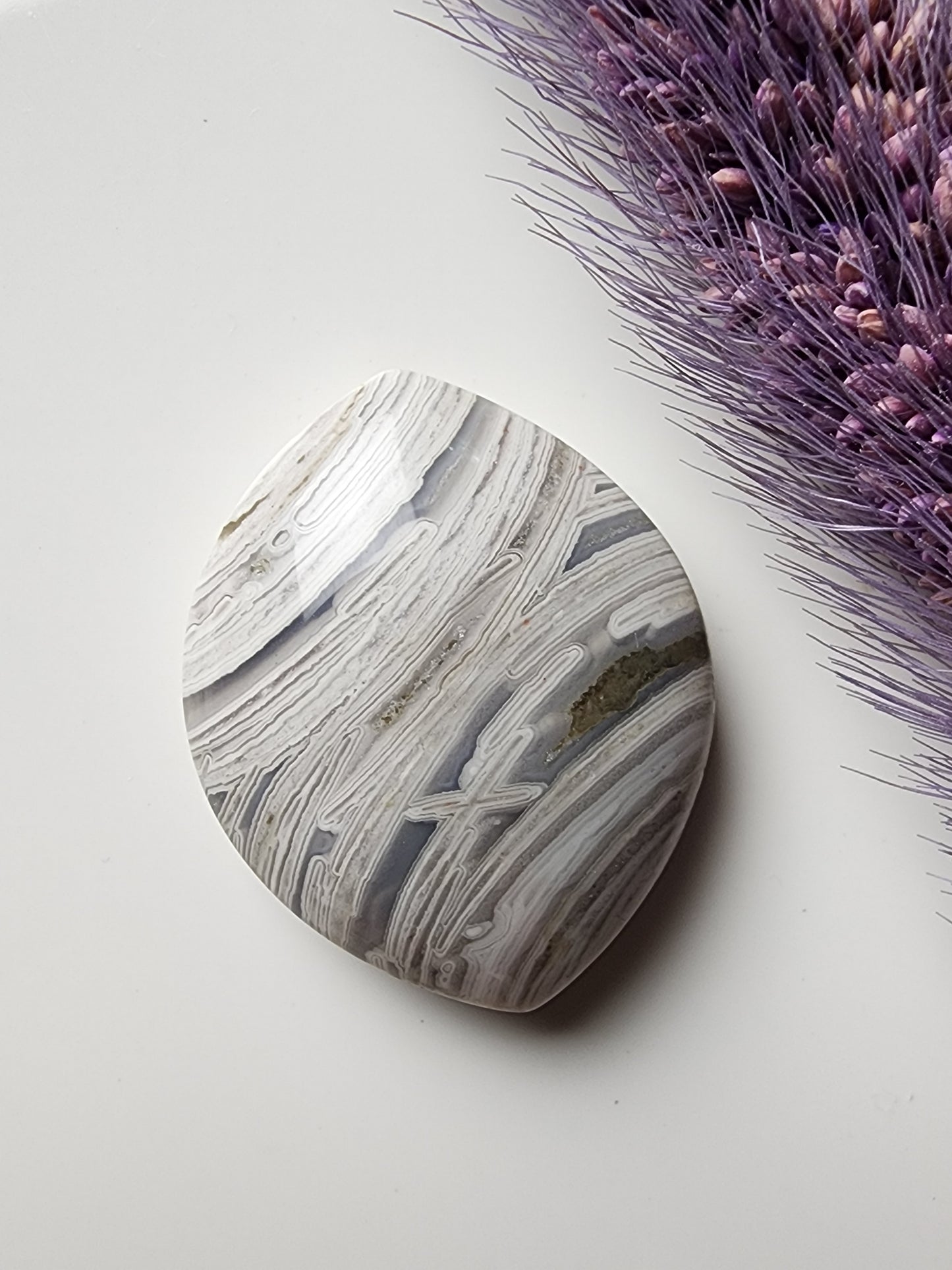 Lattice lace agate