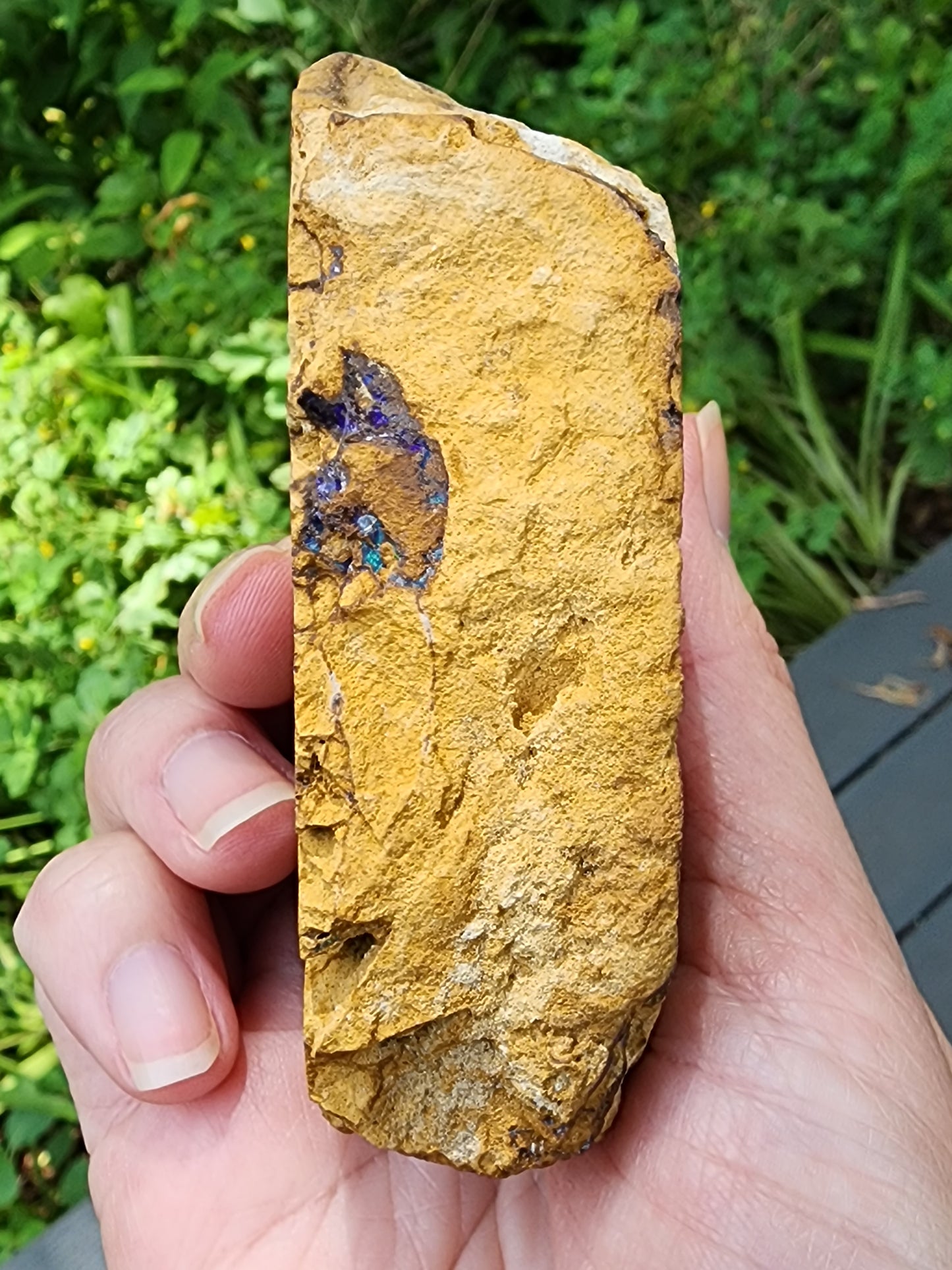 Koroit opal rough