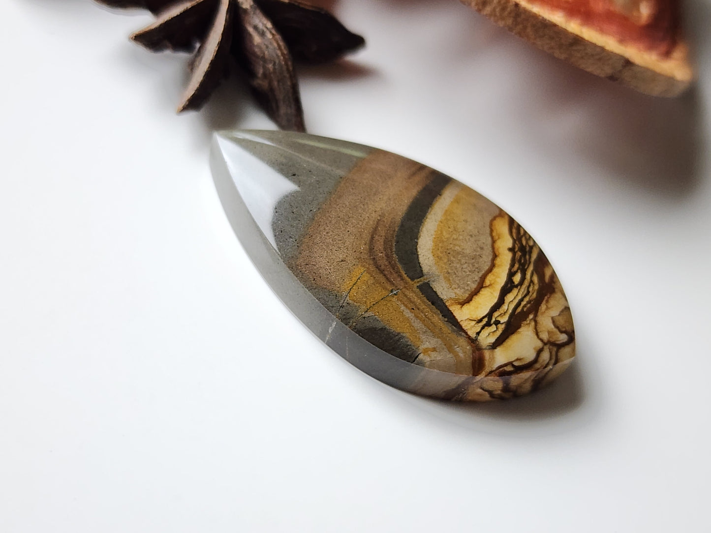 Biggs jasper