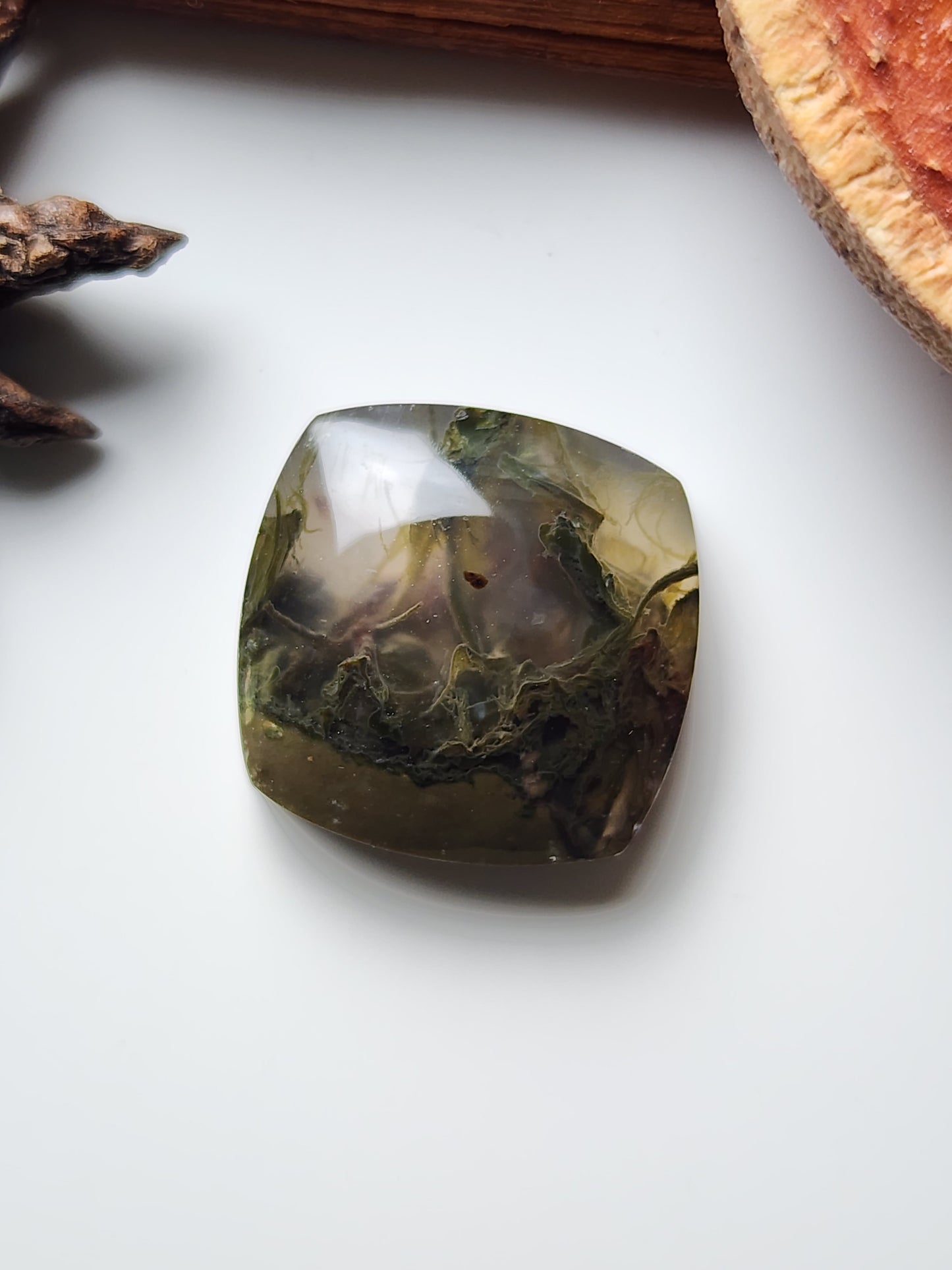Priday Thunderegg moss agate