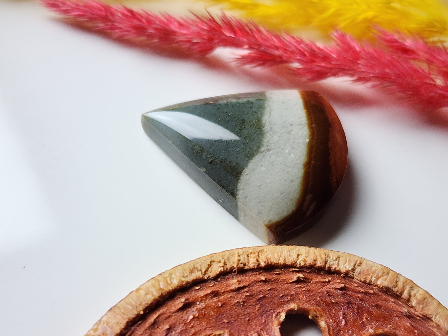Polychrome jasper