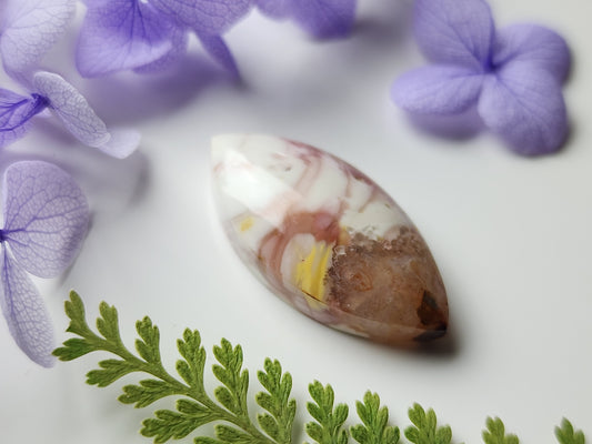 Windy Mountain agate