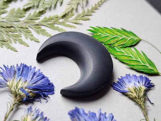 Black jade Actinolite crescent