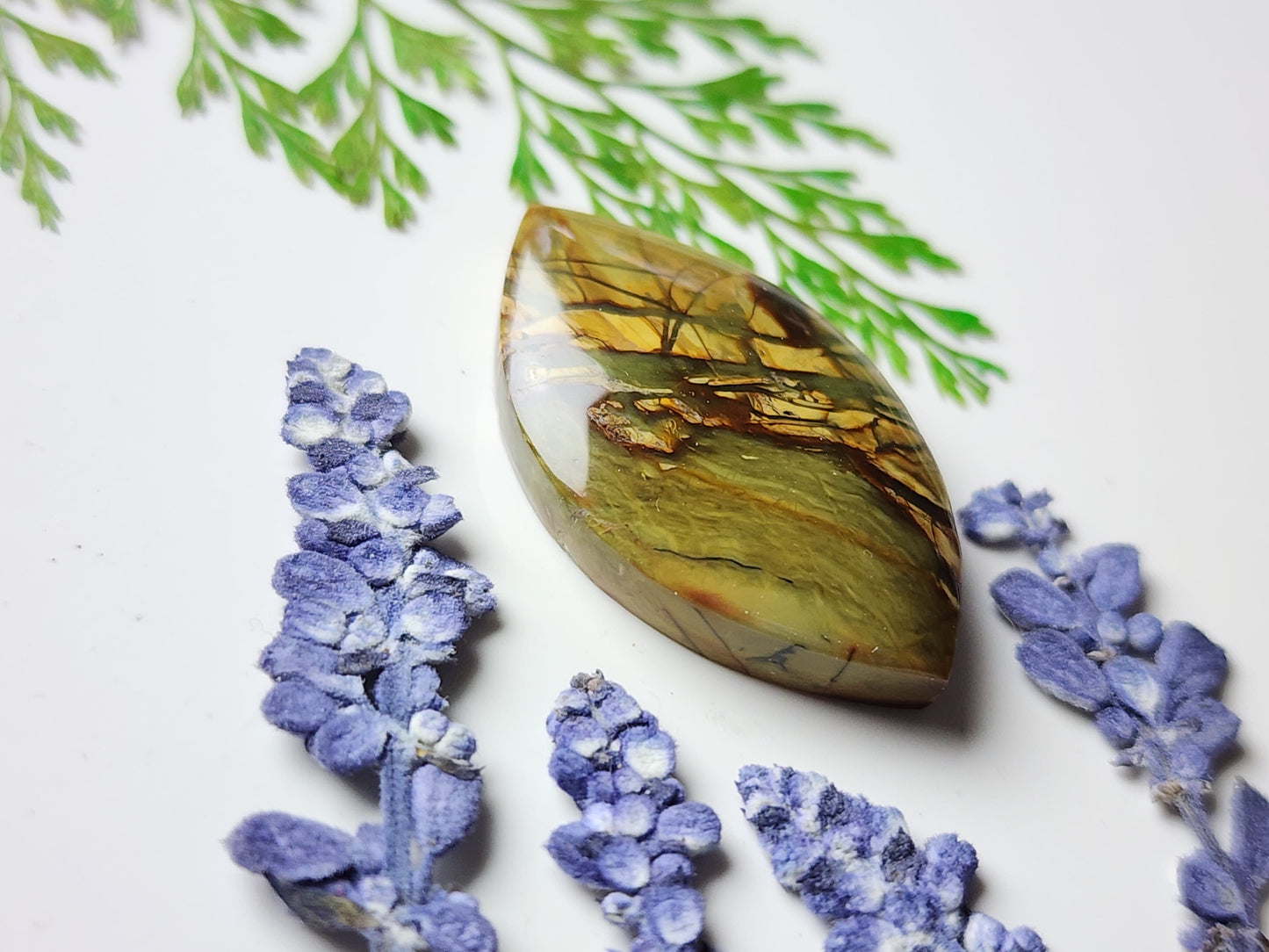 Morrisonite jasper