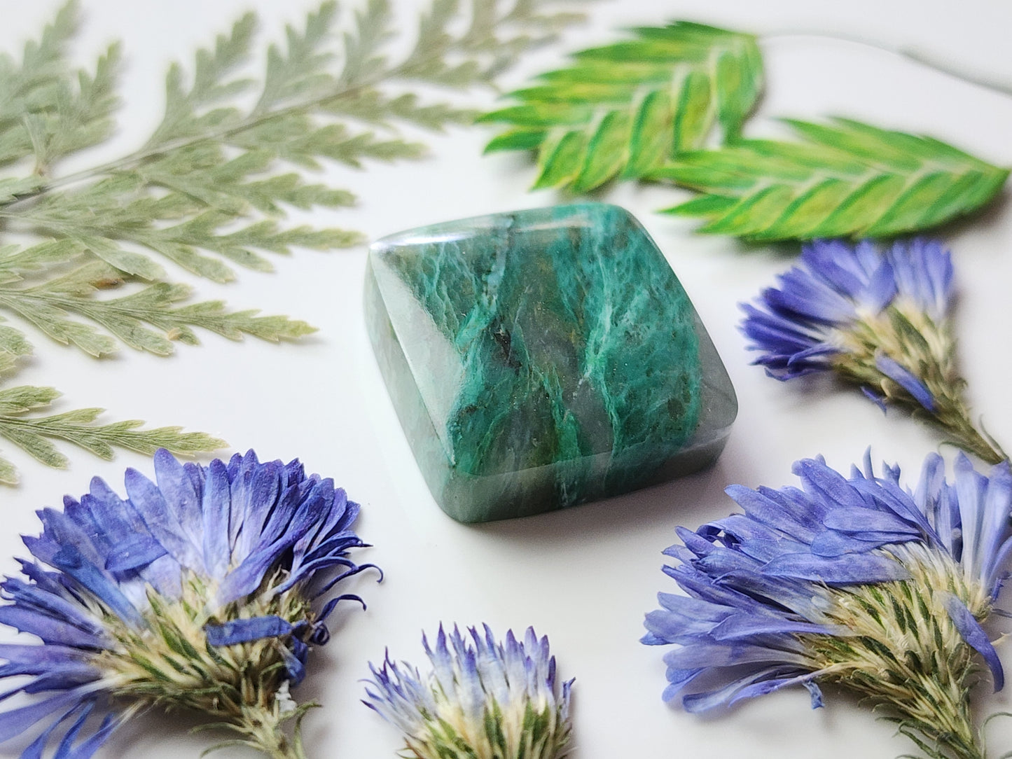 Australian Magneprase