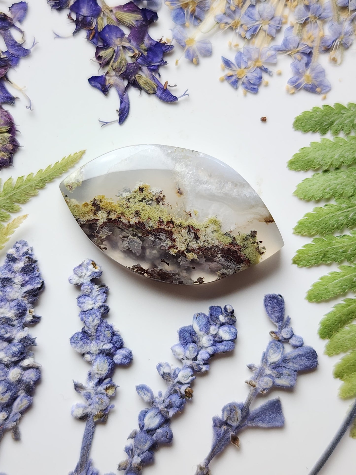Garden moss agate