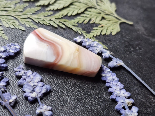 Windy Mountain agate