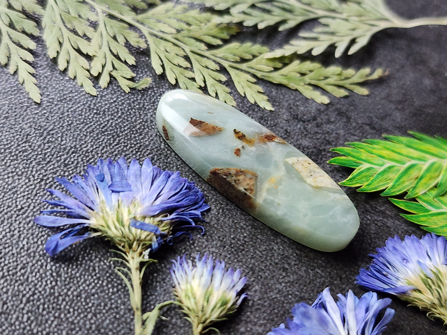 BC Ocean picture stone