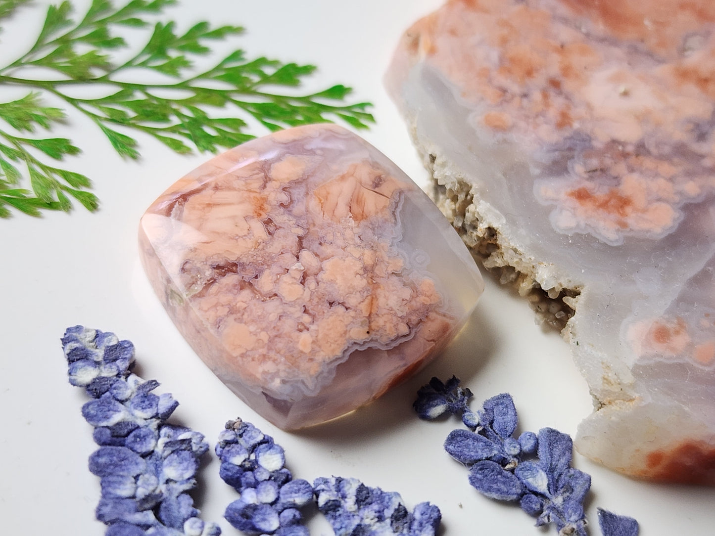 Cotton candy agate