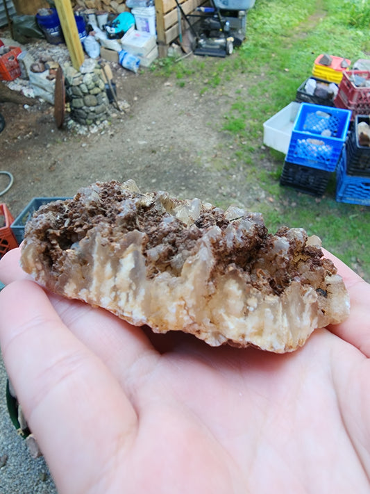 Stinking water plume agate rough
