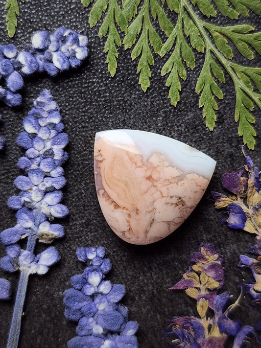 Cotton candy agate
