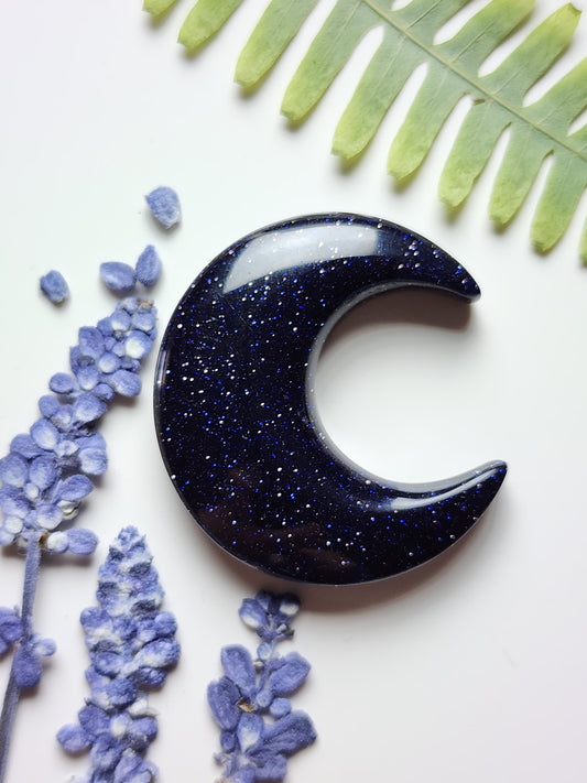 Blue Goldstone crescent