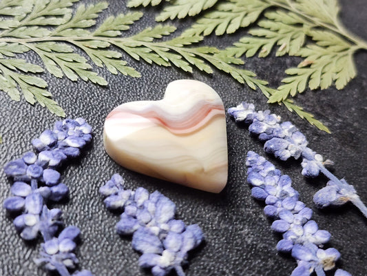 Windy mountain agate heart