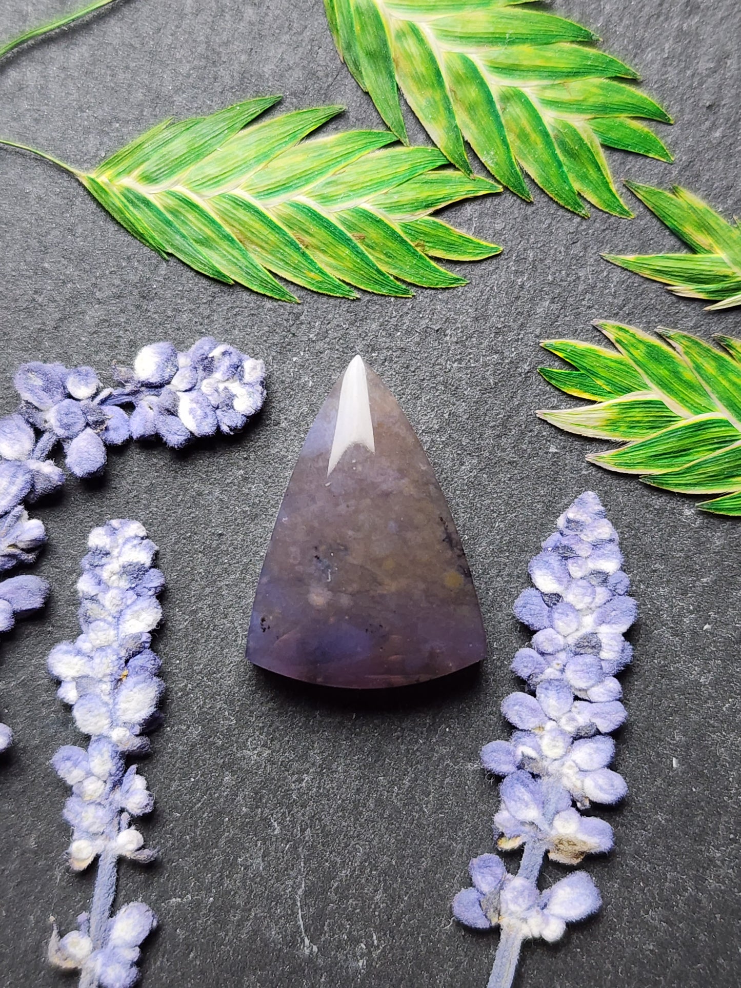 Amethyst sage agate