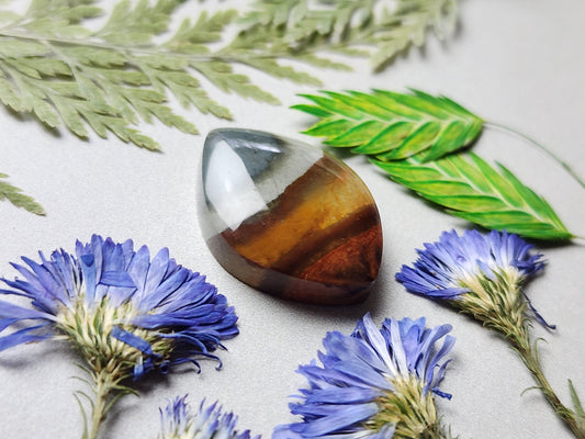 Polychrome jasper
