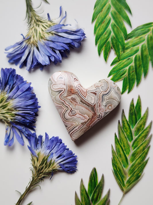 Laguna lace agate heart
