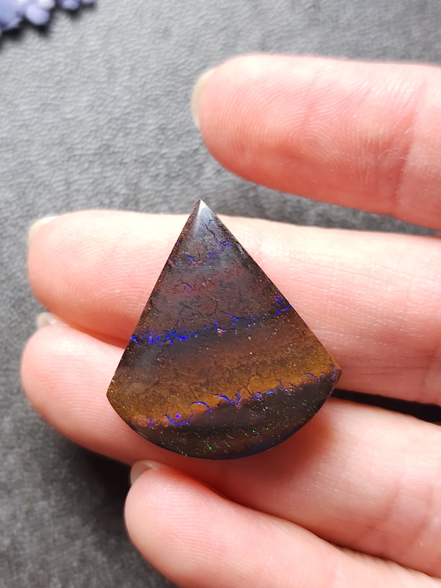 Koroit opal