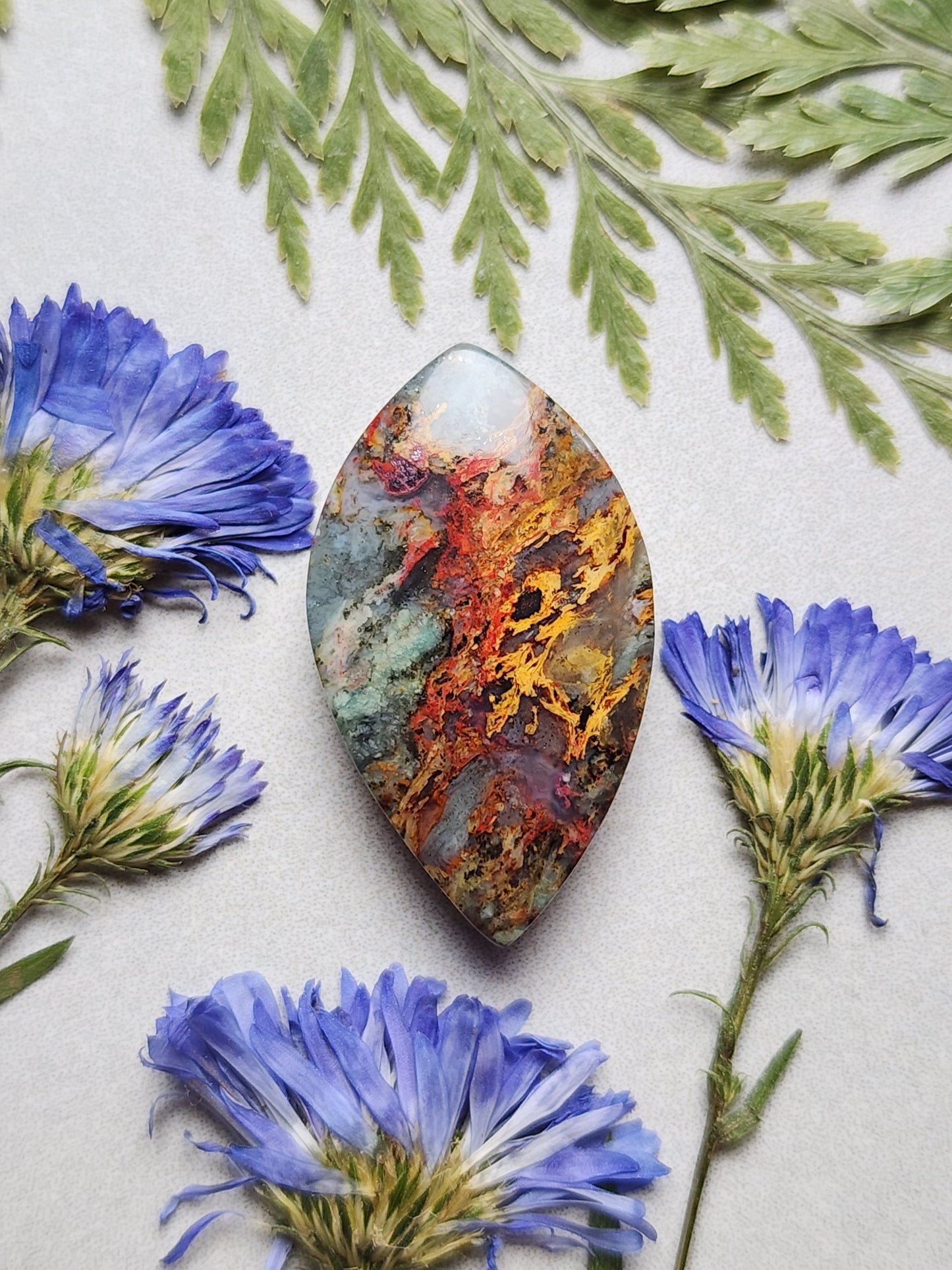 Clear Creek plasma agate