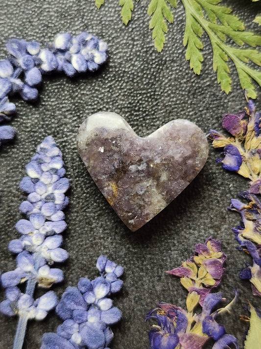 Lepidolite heart