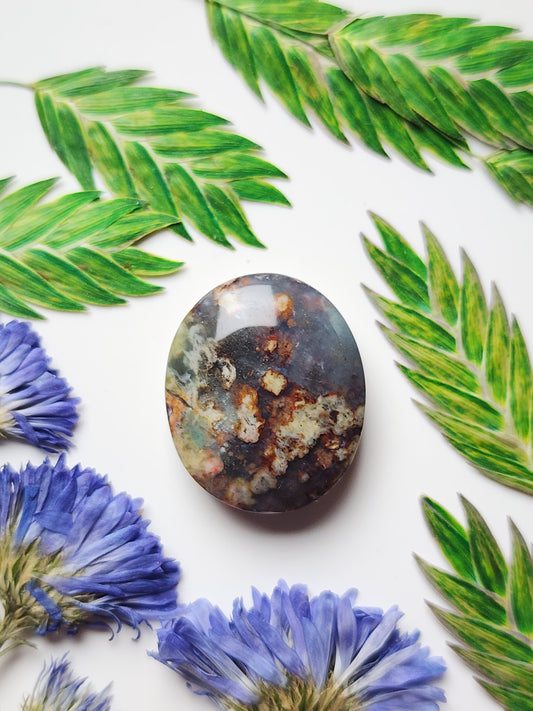 Clear Creek plasma agate