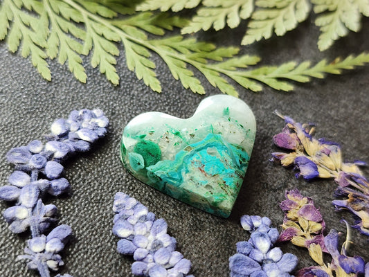 Inspiration mine Chrysocolla Malachite gem silica heart