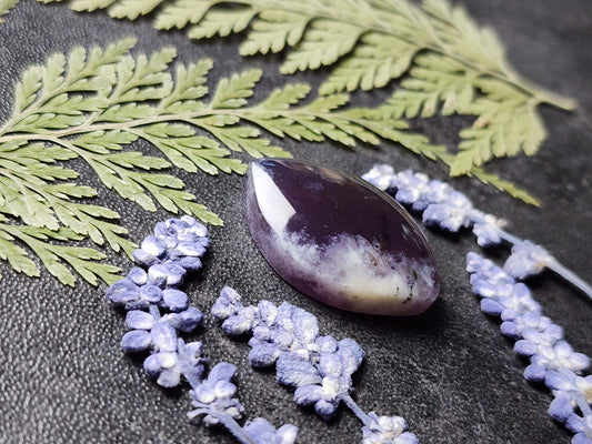 Amethyst sage agate