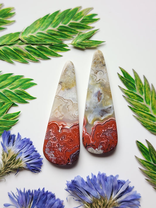 Crazy lace agate pair