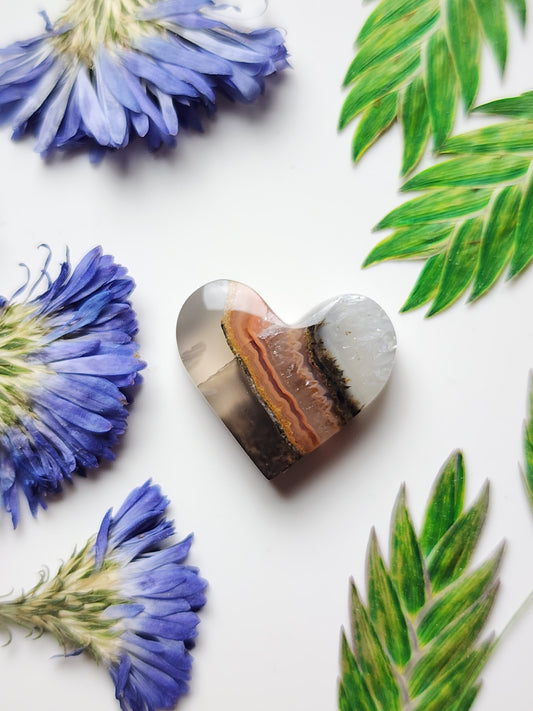 Agua Nueva agate heart