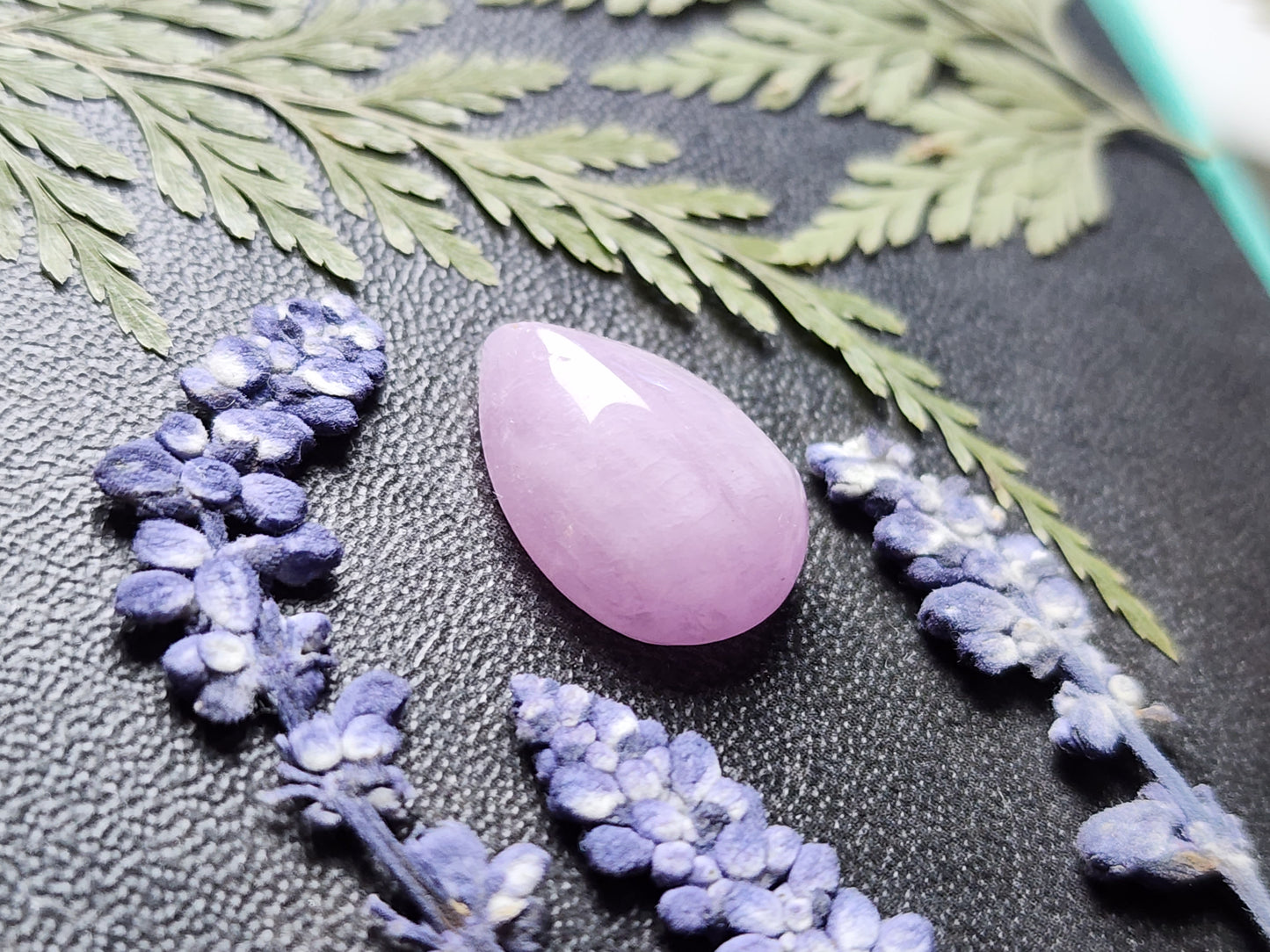 Lavender Kunzite