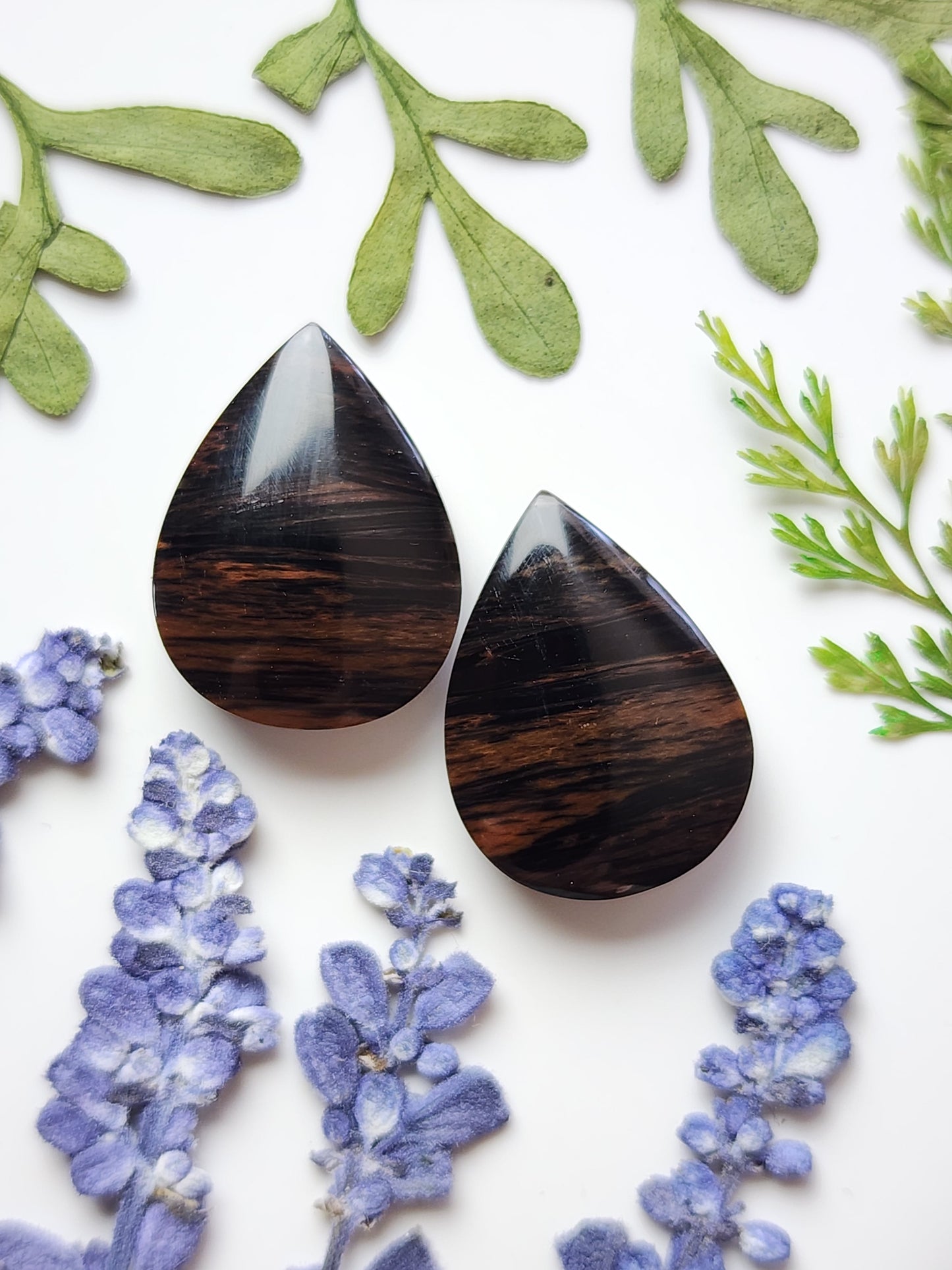 Mahogany obsidian pair
