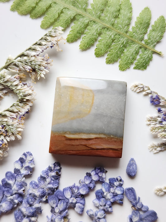 Polychrome jasper