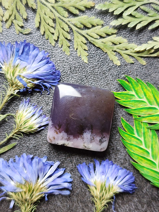 Amethyst sage agate