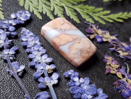 Cotton candy agate