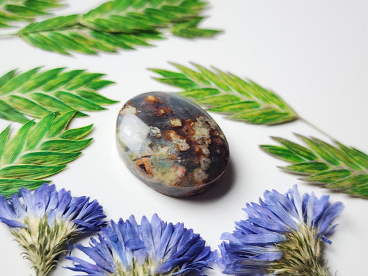 Clear Creek plasma agate