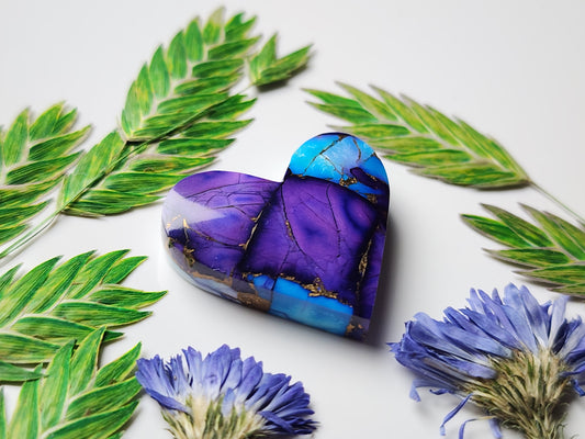 Dahlia Violet with bronze heart