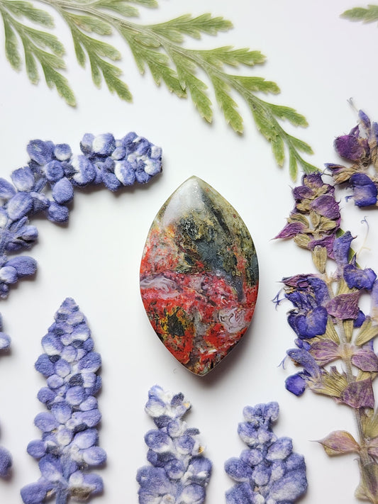 Clear Creek plasma agate