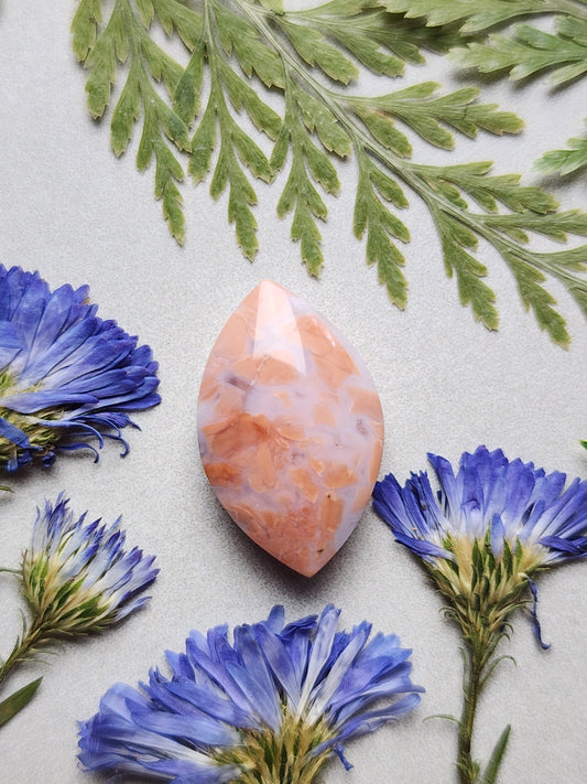 Cotton candy agate