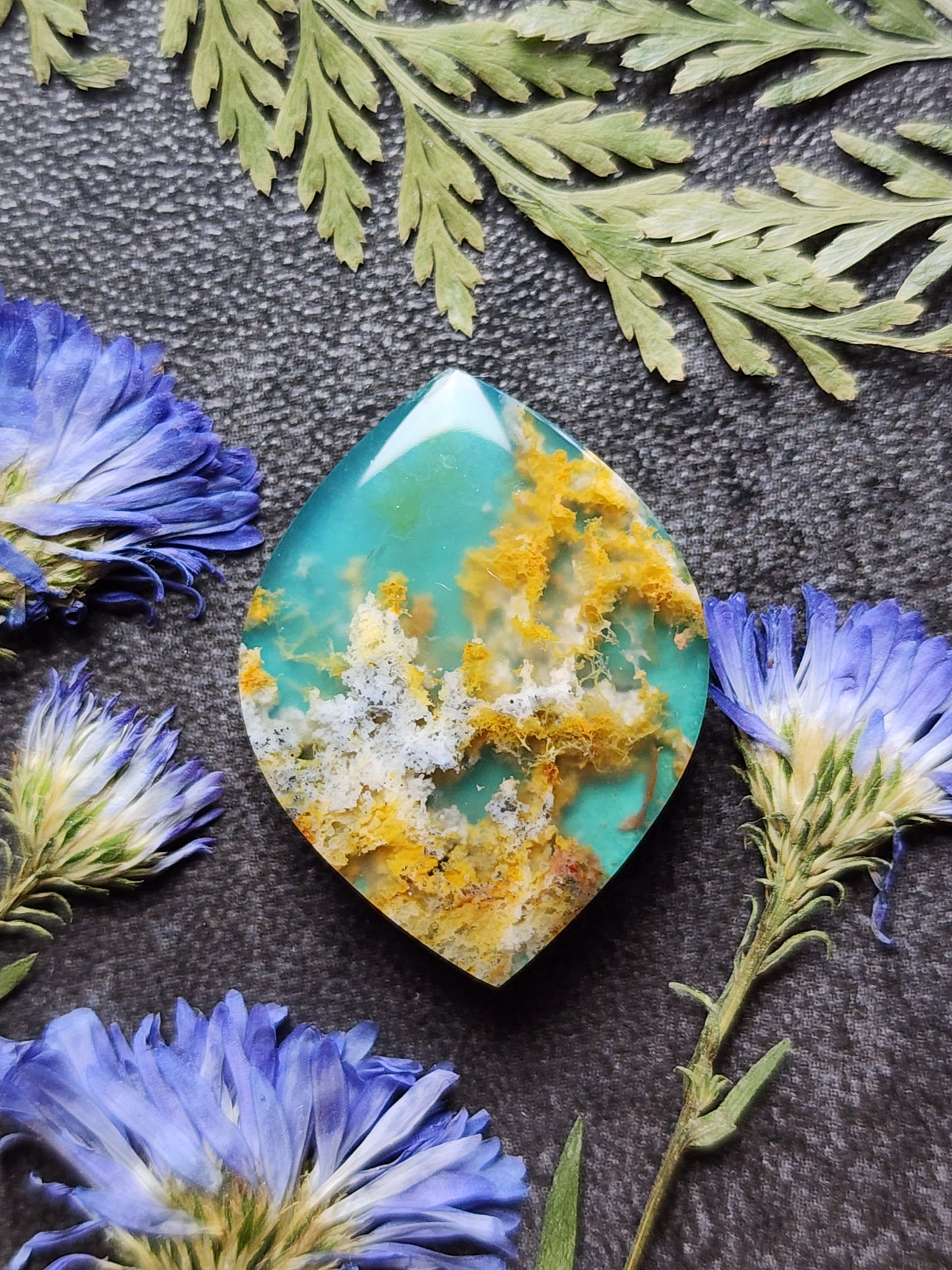 North ridge plume agate Doublet