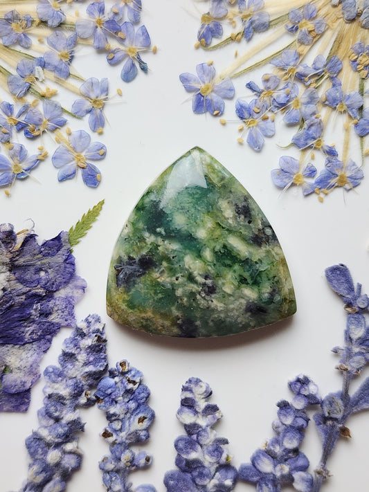 Clear Creek plasma agate