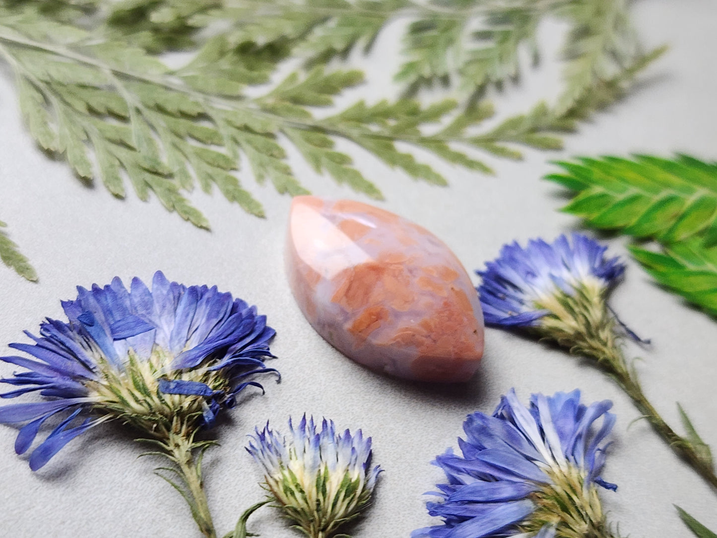 Cotton candy agate