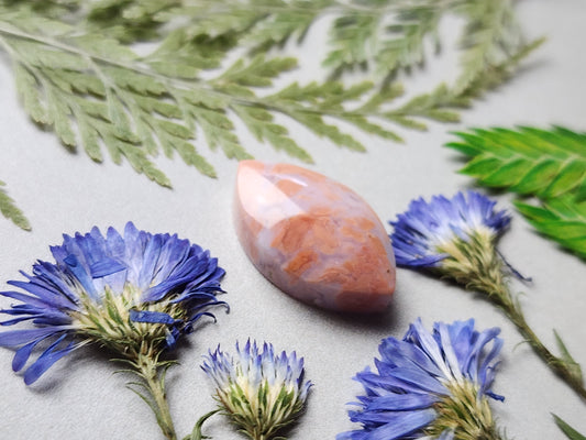 Cotton candy agate