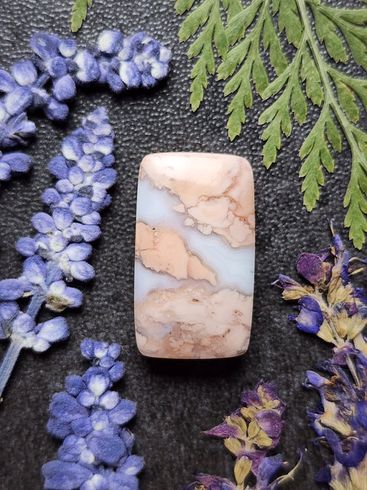 Cotton candy agate