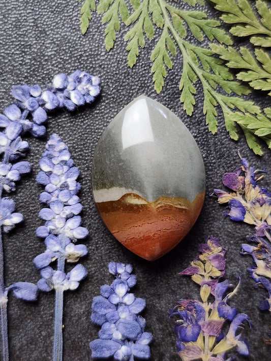 Polychrome jasper