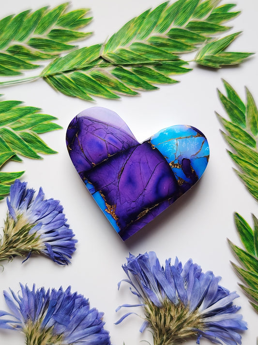 Dahlia Violet with bronze heart