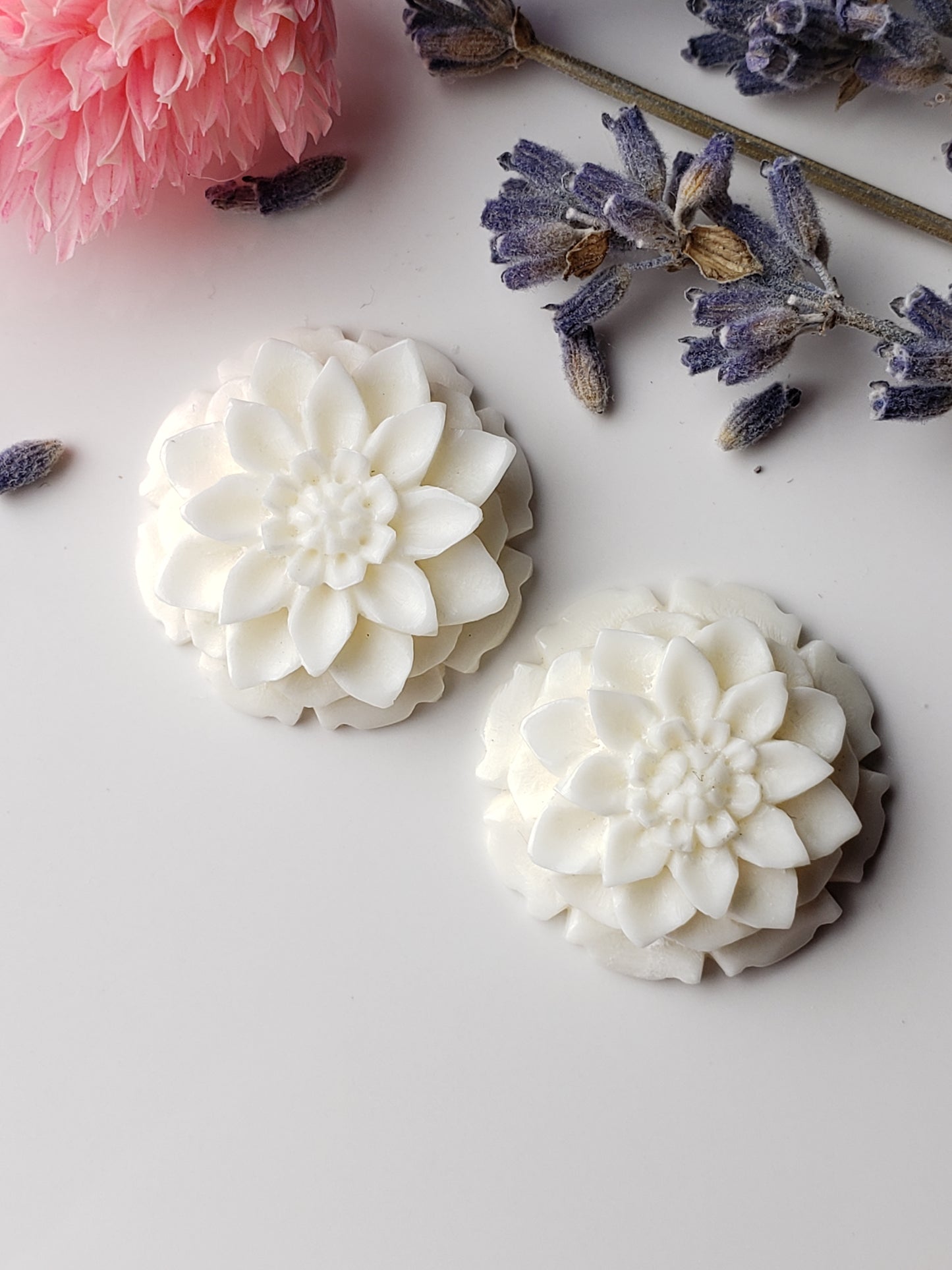 Lotus flower bead pair